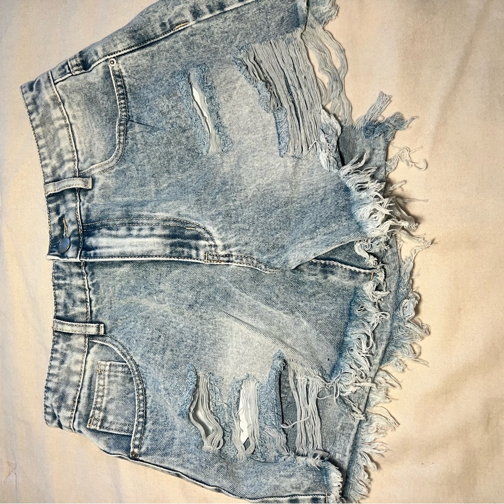SHEIN Light Blue Frayed Hem Jean Shorts
